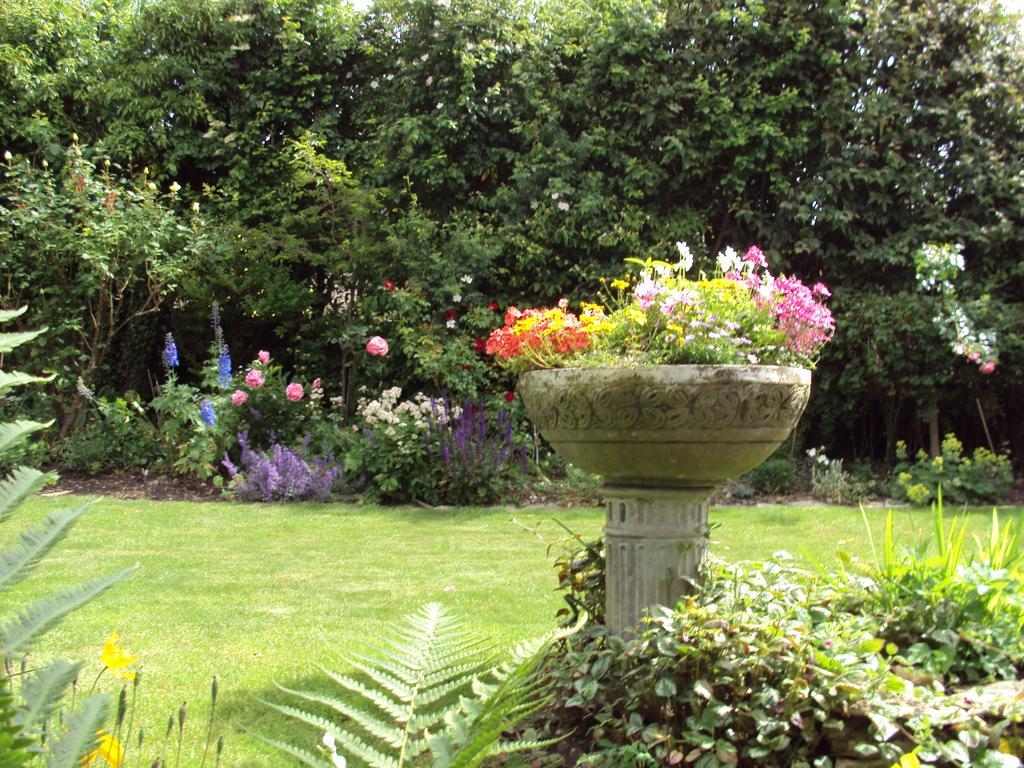 Yew Tree Cottage B&B Stow-on-the-Wold Exteriör bild